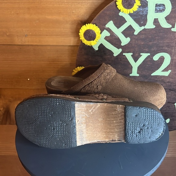 Sundance Suede Leather Mule Clog Wood Shoe Slip on Brown Braided Stud - Picture 5 of 7